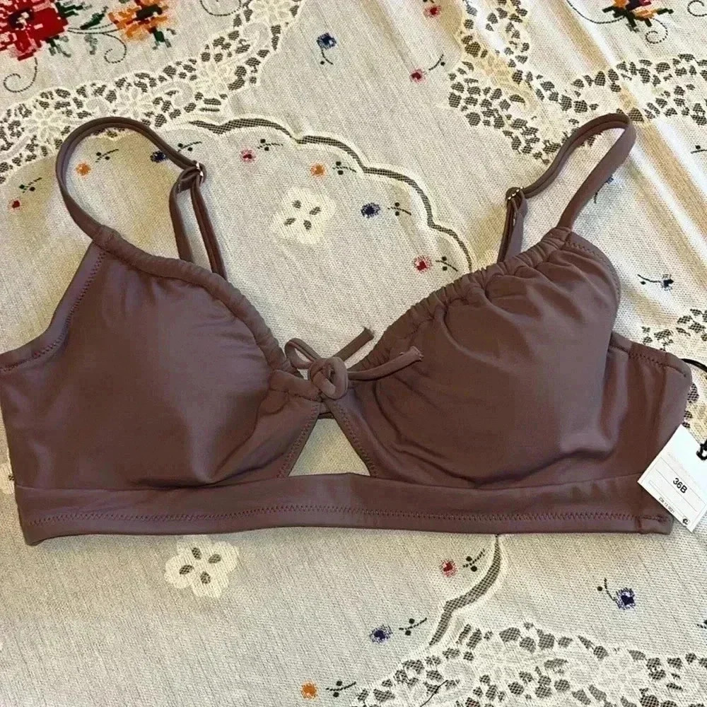 Shade & Shore bra sized bikini top NEW 36B